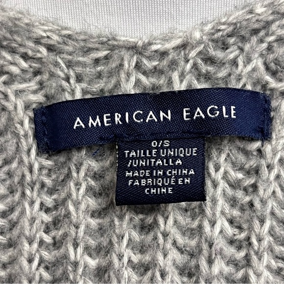 American Eagle Grey Ribbed Knit Fringe Poncho Wrap - Picture 7 of 8